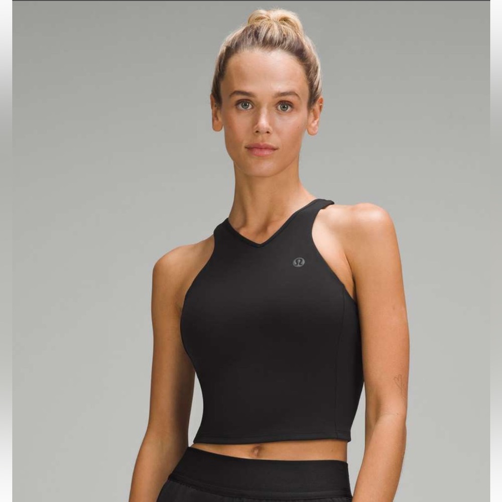 Cropped V-Neck Tennis Tank Black - Picture 1 of 10